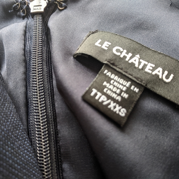 Dress - Picture 4 of 5